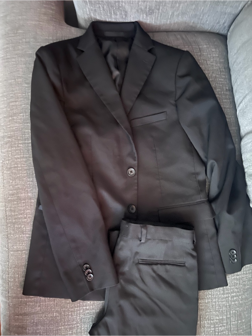 Reaction Kenneth Cole Black Two-Piece Suit - Notch Lapel 16r size